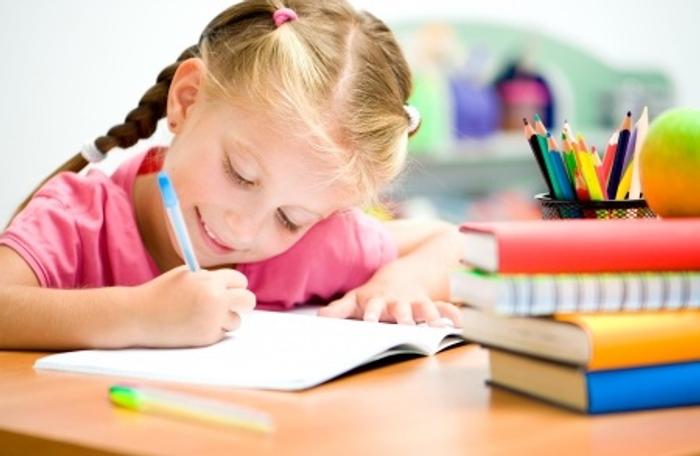 Vorschaubild zu Der richtige Schreibtisch für Kinder